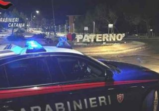 Paternò, nordafricano molesta minorenni