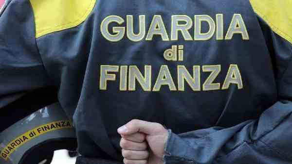Corsi di formazione fantasma: smascherata frode da 1,8 milioni di euro Corsi di formazione fantasma: smascherata frode da 1,8 milioni di euro
