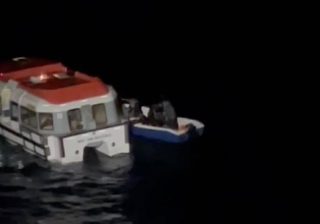migranti prelevati da nave da crociera