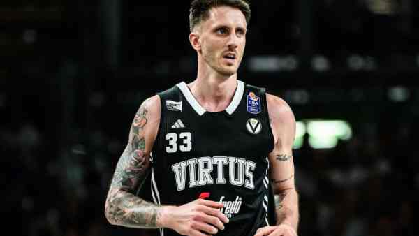 Virtus Bologna, Achille Polonara malato di leucemia mieloide acuta Virtus Bologna, Achille Polonara malato di leucemia mieloide acuta