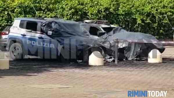 auto della polfer incendiate perquisiti 15 anarchici