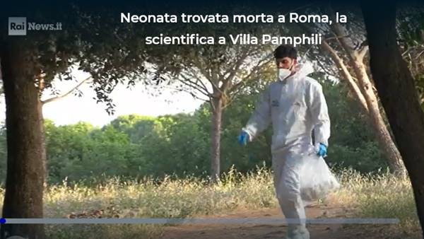 Bimba di pochi mesi trovata morta a Villa Pamphili. Poco distante il cadavere di una donna Bimba di pochi mesi trovata morta a Villa Pamphili. Poco distante il cadavere di una donna