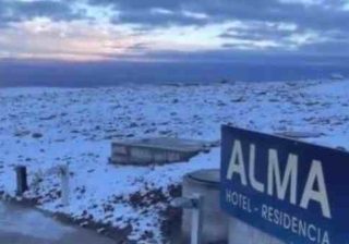 Cile, neve sul deserto di Atacama