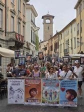 Padova, manifestazione internazionale sui danni da vaccino