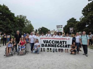 Padova, manifestazione internazionale sui danni da vaccino