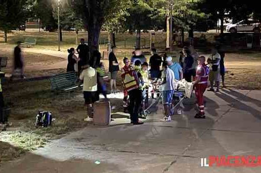 Piacenza, tre cingalesi accoltellati senza motivo da nordafricani Piacenza, tre cingalesi accoltellati