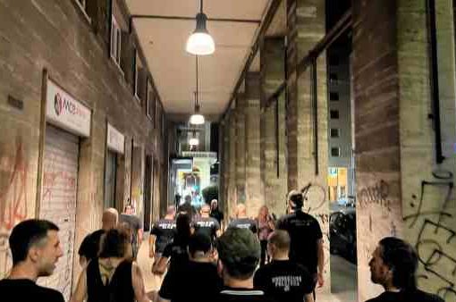 Dure reazioni politiche per la "Passeggiata per la sicurezza" organizzata mercoledì sera dalla Rete dei Patrioti a Bologna