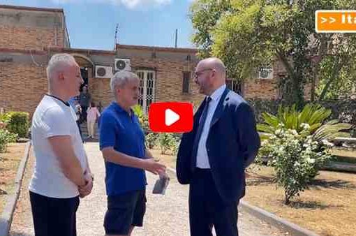 Fontana visita il carcere di Rebibbia e incontra Alemanno