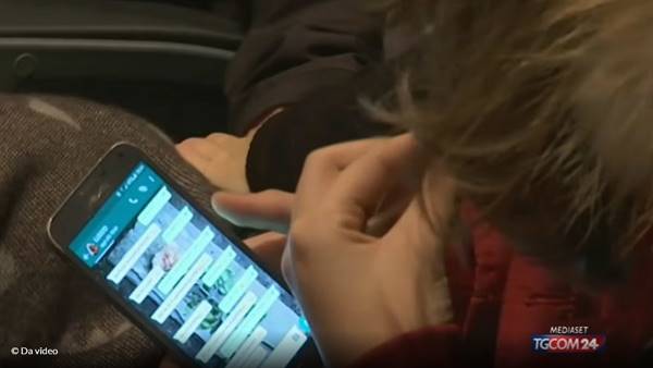 Monza, adesca su Instagram una 13enne e la violenta: arrestato cubano Monza, adesca su Instagram una 13enne e la violenta: arrestato cubano