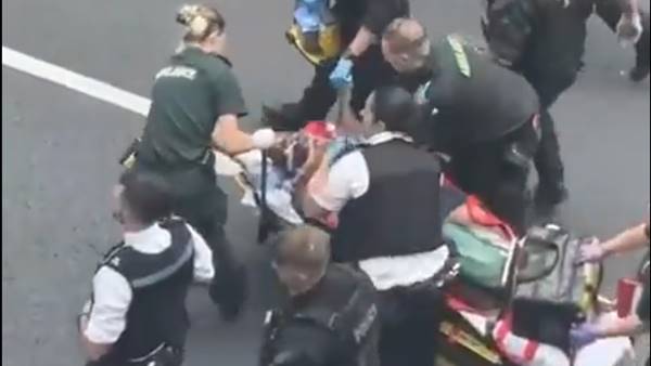 accoltellamento a londra due morti e due feriti