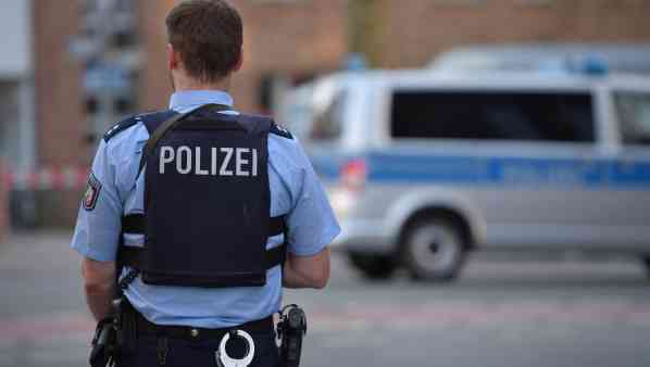 Germania, torturò migranti e uccise un bambino: arresto somalo Germania, torturò migranti e uccise un bambino: arresto somalo