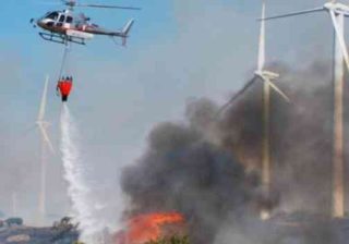 fuoco minaccia pale eoliche