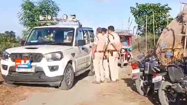 india accuse di stregoneria 5 persone bruciate vive