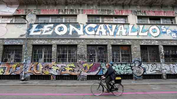 Leoncavallo, lo Stato chiede 3 milioni di risarcimento all’Associazione mamme antifasciste Leoncavallo, lo Stato chiede 3 milioni di risarcimento all’Associazione mamme antifasciste