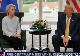Von der Leyen e Trump