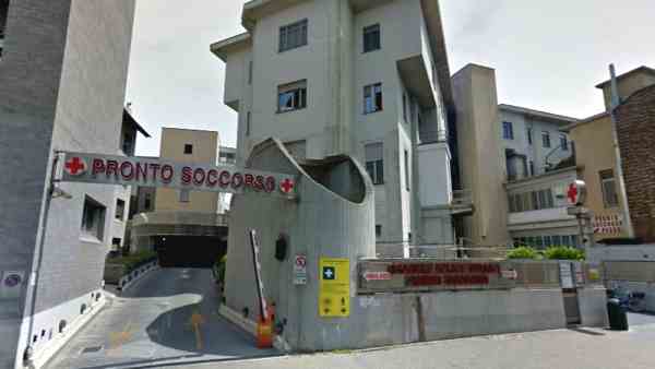 Torino, faida Rom in ospedale: aggrediti 5 infermieri e un medico. Aumenteranno le misure di sicurezza Torino, faida Rom in ospedale: aggrediti 5 infermieri e un medico. Aumenteranno le misure di sicurezza