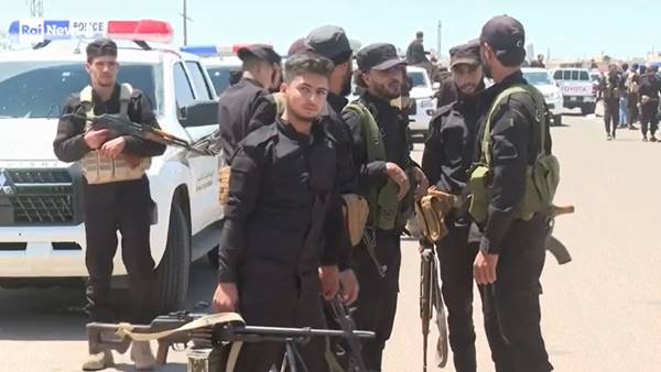 Siria, scontri etnici tra drusi e beduini: un centinaio di morti