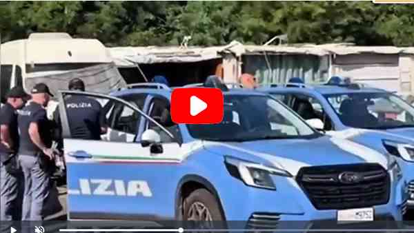 Blitz in campo nomadi a Roma: sequestri di refurtiva e denunce Blitz in campo nomadi a Roma: sequestri di refurtiva e denunce