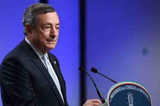 Draghi: ‘non c’è scetticismo verso i valori della UE’ Mario Draghi al meeting di Rimini