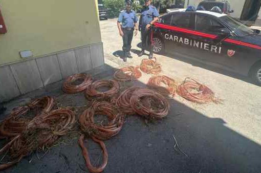 Latina, tentato furto di 700 kg di rame: romeno ai domiciliari furto di rame