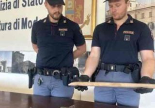 bastonate ai vicini di casa