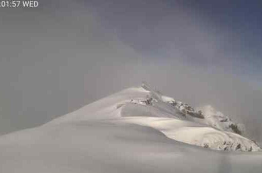Neve di agosto sulla Marmolada, termometro a -2 gradi Neve di agosto sulla Marmolada