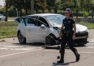 71enne uccisa da pirata della strada su auto rubata