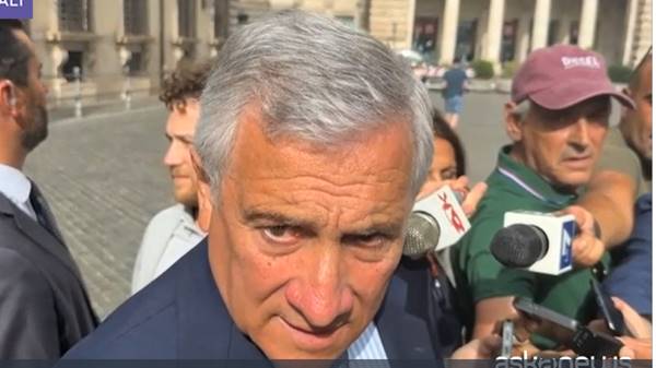 Tajani: “Forza Italia dice no a blitz fiscale sulle banche” Tajani: “Forza Italia dice no a blitz fiscale sulle banche”