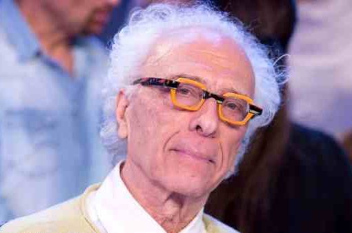 Mughini caduto in rovina: “Vendo i miei libri per mangiare, gli amici sono spariti” Giampiero Mughini