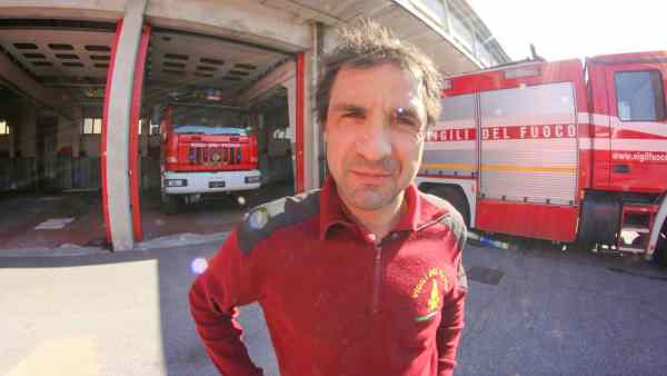 malore improvviso in casa morto vigile del fuoco
