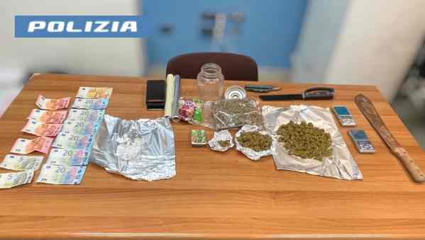 soldi droga e machete peruviano arrestato a cologno