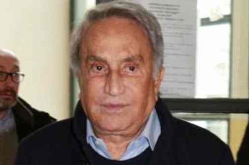 Morto Emilio Fede, il giornalista aveva 94 anni Emilio Fede