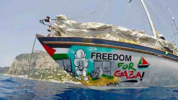 Maltempo, Flotilla per Gaza rientra a Barcellona Maltempo, Flotilla per Gaza rientra a Barcellona