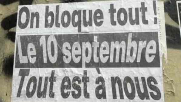 Marsiglia tappezzata di manifesti della protesta