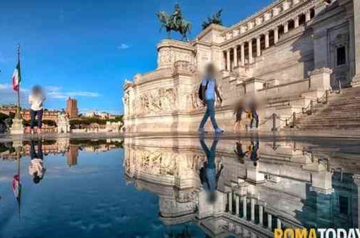 Roma, marocchino nella fontana del Vittoriano per rubare le monete fontana del Vittoriano