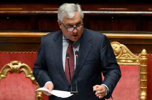 Ravenna, bloccati container di esplosivi diretti a Haifa. Tajani: “non sono armi italiane” Tajani