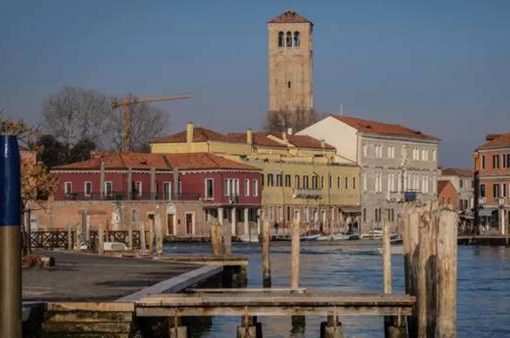Venezia, ragazzini giocano a palla: genitori multati Venezia