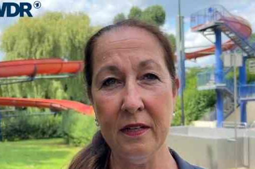 Germania, sindaca accoltellata a Herdecke: fermato il figlio adottivo Germania, sindaca accoltellata a Herdecke