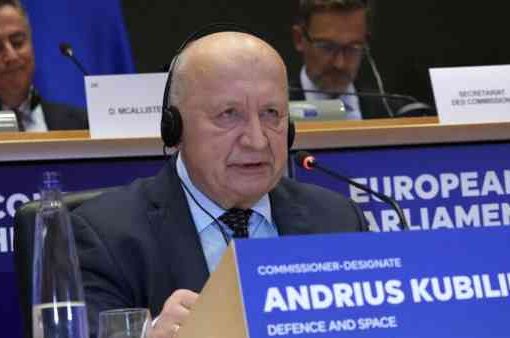 Spese militari, UE: 6.800 miliardi entro il 2035 Andrius Kubilius