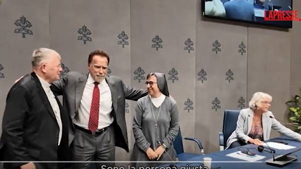 Schwarzenegger in Vaticano “contro i cambiamenti climatici”