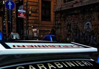 Palermo, turisti picchiati e rapinati: denunciati 4 nordafricani carabinieri Palermo