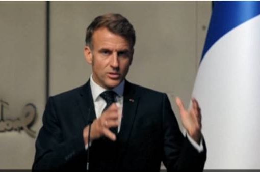 Ucraina, Macron: ‘concessioni territoriali negoziabili solo da Zelensky’ macron