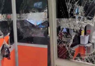 Milano: dipendenti Atm aggrediti da uno straniero, gabbiotto sfondato Milano: dipendenti Atm aggrediti da uno straniero, gabbiotto sfondato