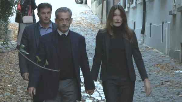 Sarkozy: “State incarcerando un uomo innocente” Sarkozy: “State incarcerando un uomo innocente”