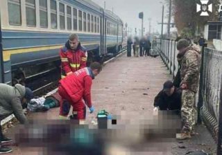 Ucraino fa esplodere ordigno alla stazione di Ovruch: morte tre donne Ucraino fa esplodere ordigno alla stazione di Ovruch: morte tre donne