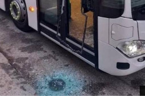 aggressione bus Lucca