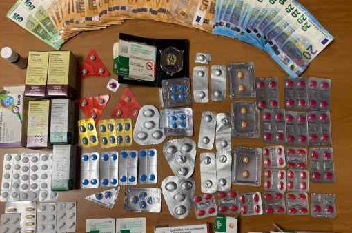 droga parrucchiere egiziano