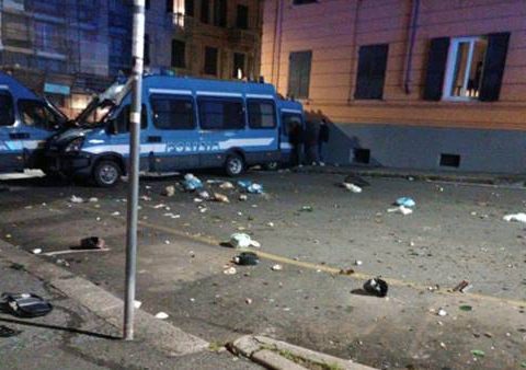 Genova, violenza "antifascista" contro la polizia