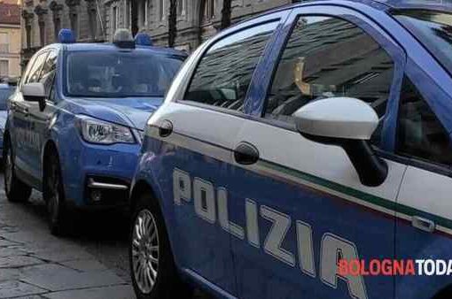 polizia Bologna
