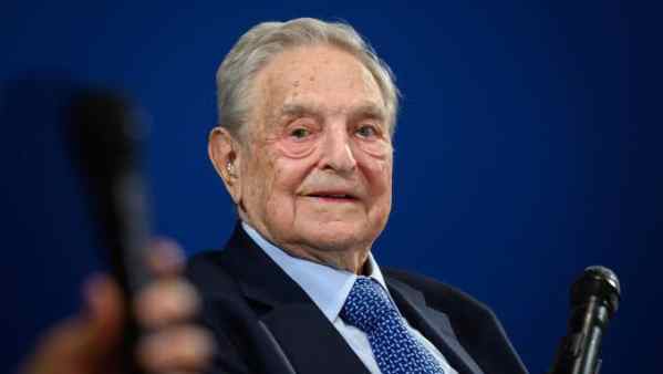 Berlino, a George Soros il Premio europeo per i diritti civili